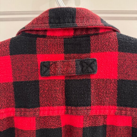 Men's Woolrich Flannel Shirt - Picture 4 of 5